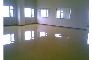 水泥地面環(huán)氧地坪施工后出了問(wèn)題，究竟是誰(shuí)的責(zé)任！